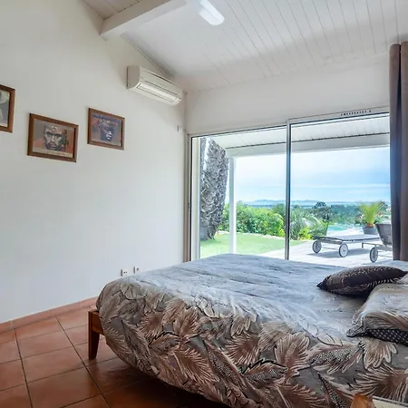 Вилла Maison Contemporaine Vue A